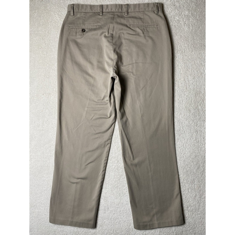 Dockers D3 Classic‎ Fit Khaki Chino Pants Men's 35x30 Flat Front Casual Tan - Picture 2 of 9